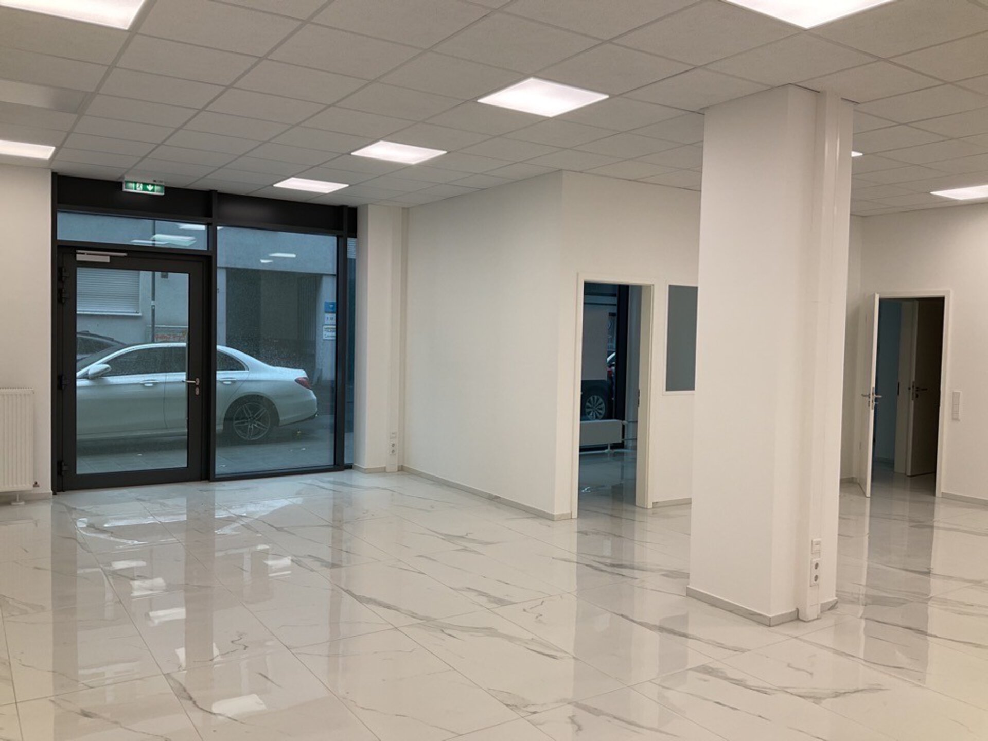 Salonfläche; Eingangsbereich.JPG | © Dawonia