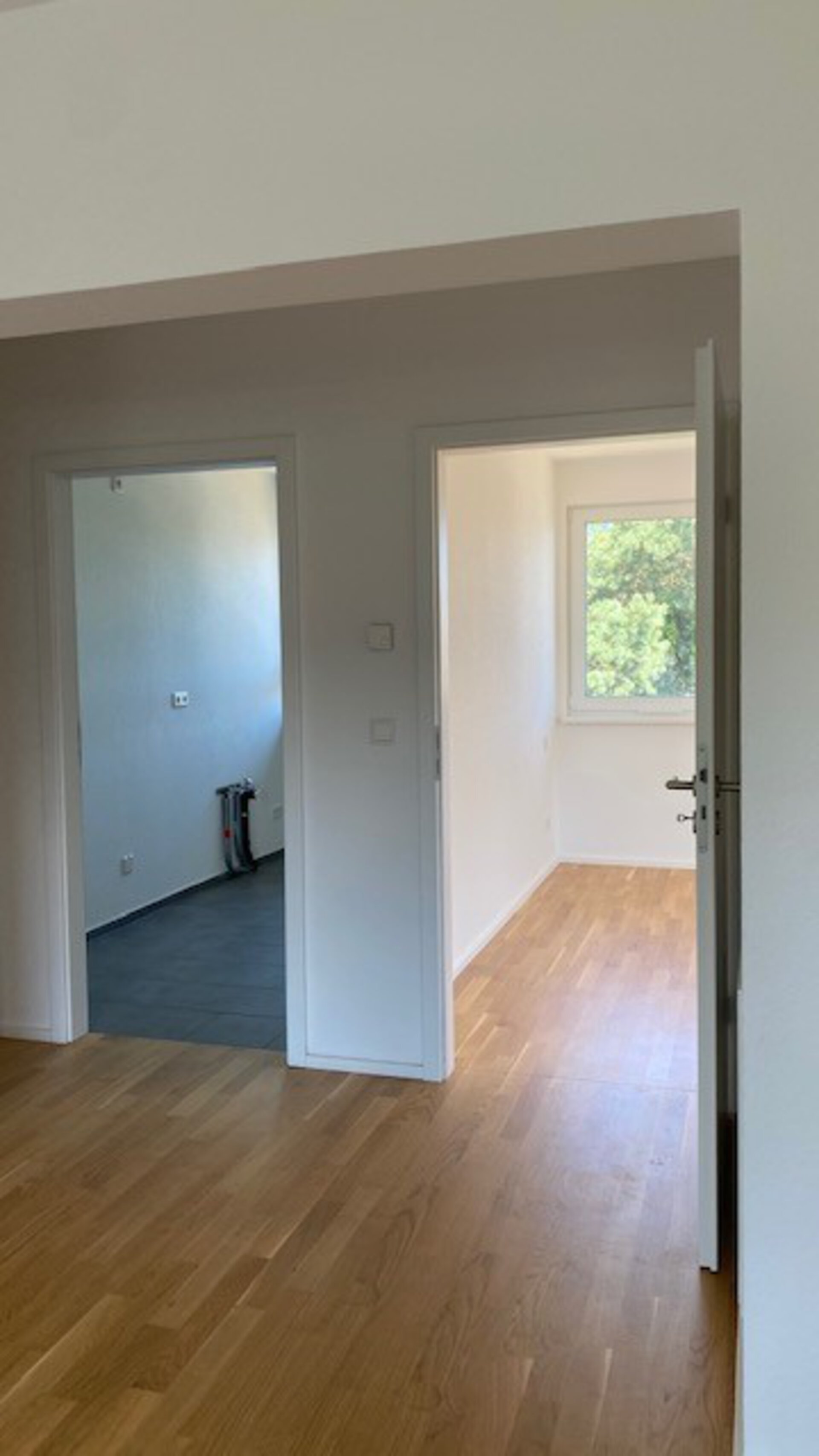 Blick vom Wohnzimmer Richtung Küche und Schlafzimer | © Dawonia