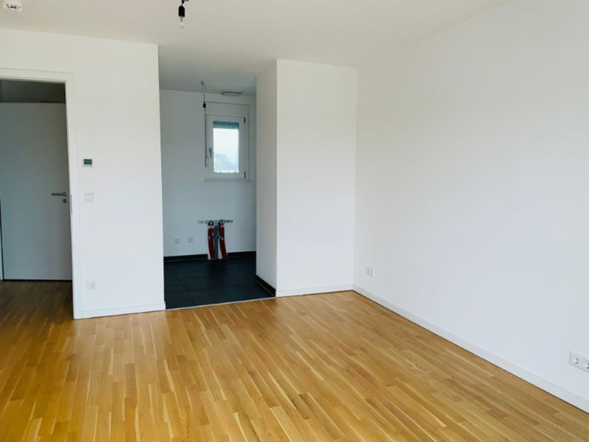 Wohnzimmer mit Küche | © Dawonia